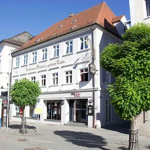 Otel Goldene Traube, Günzburg