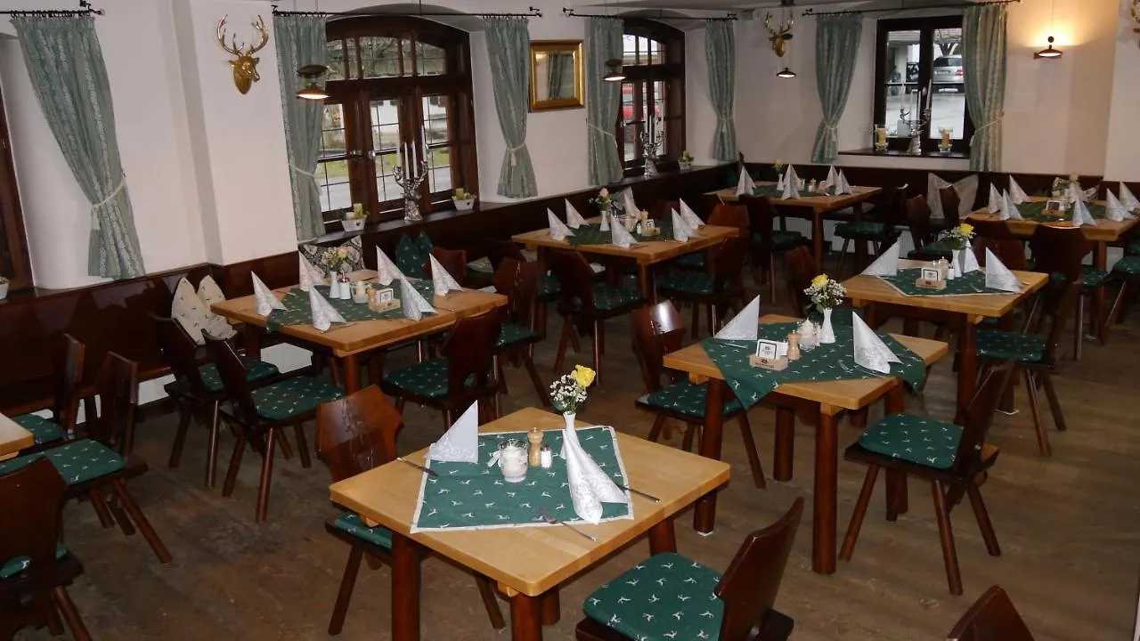 Wirtshaus Zum Baumbach Hotel Aschau im Chiemgau